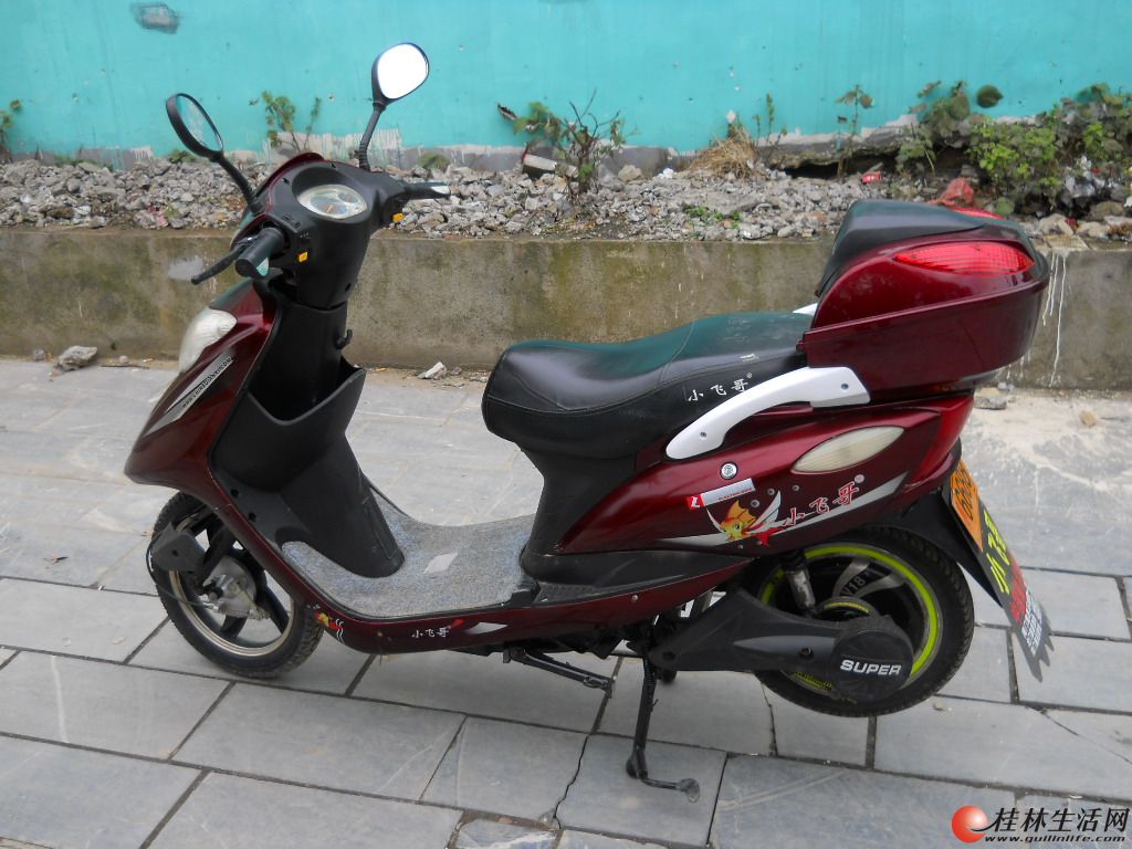 电动车的电池是多少瓦的 20130125104426226.jpg