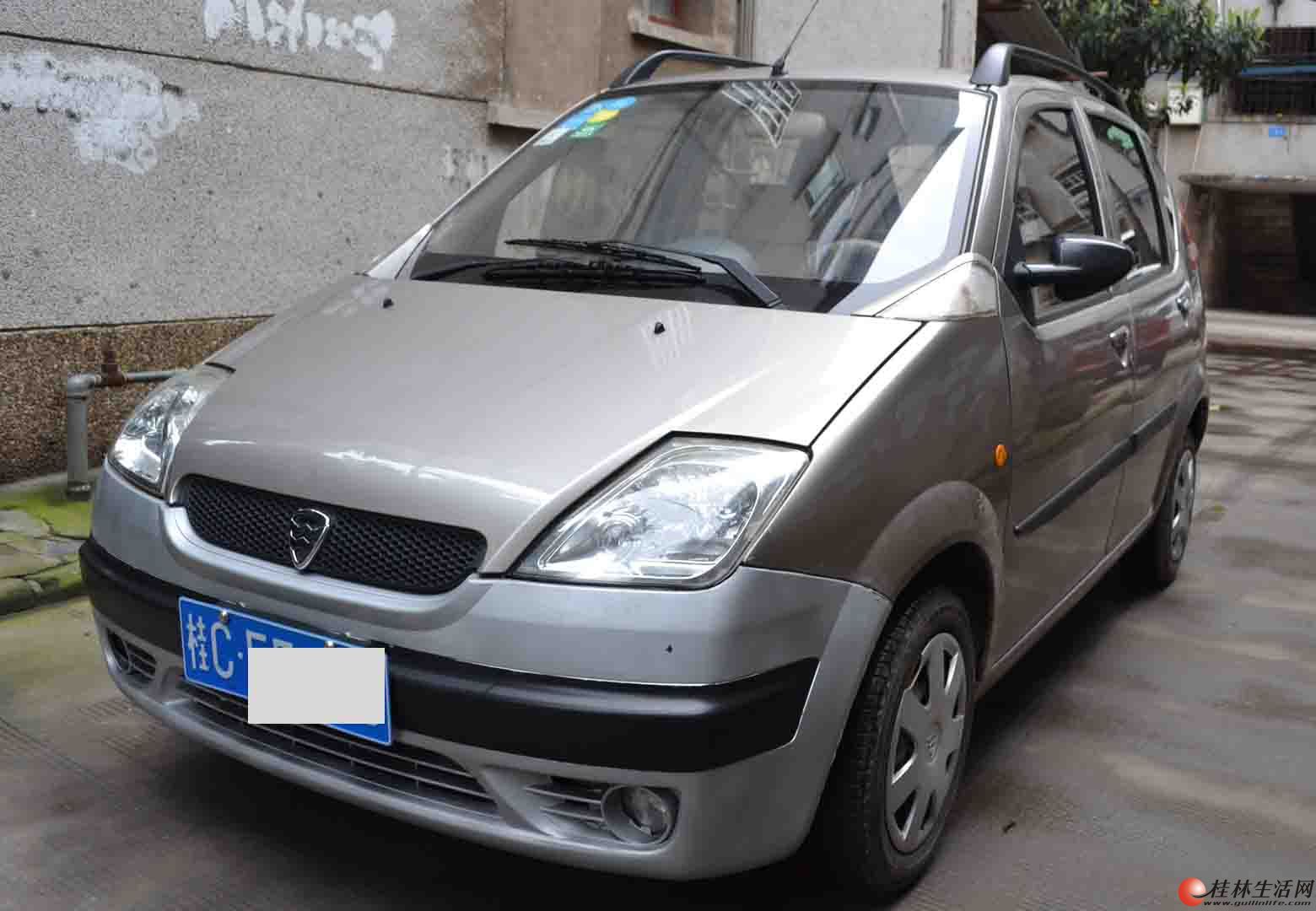 2009款哈飞路宝高清图片