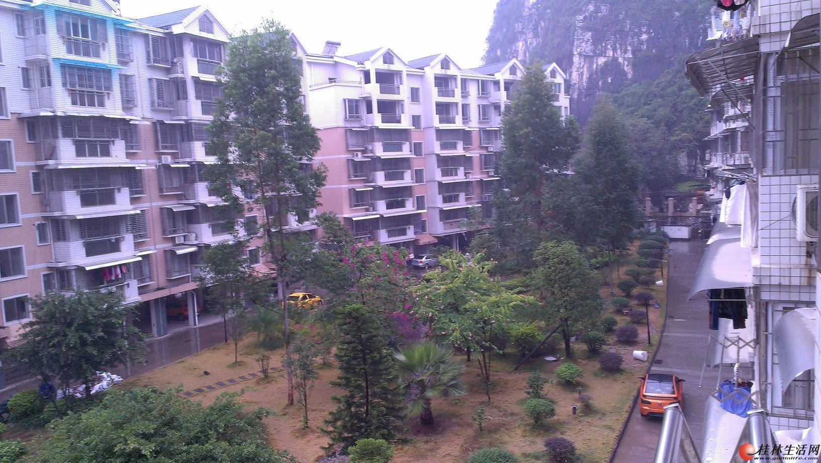 楼间距40米 中央楼王明珠小区 精装80万 黄金4