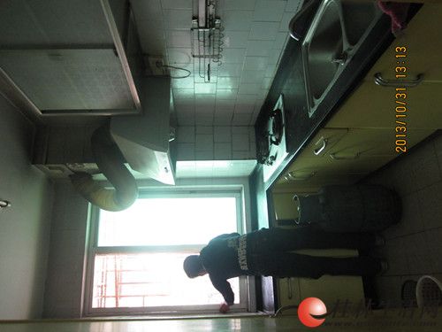 人单位建房急需用钱,低价急售东环市场楼上一