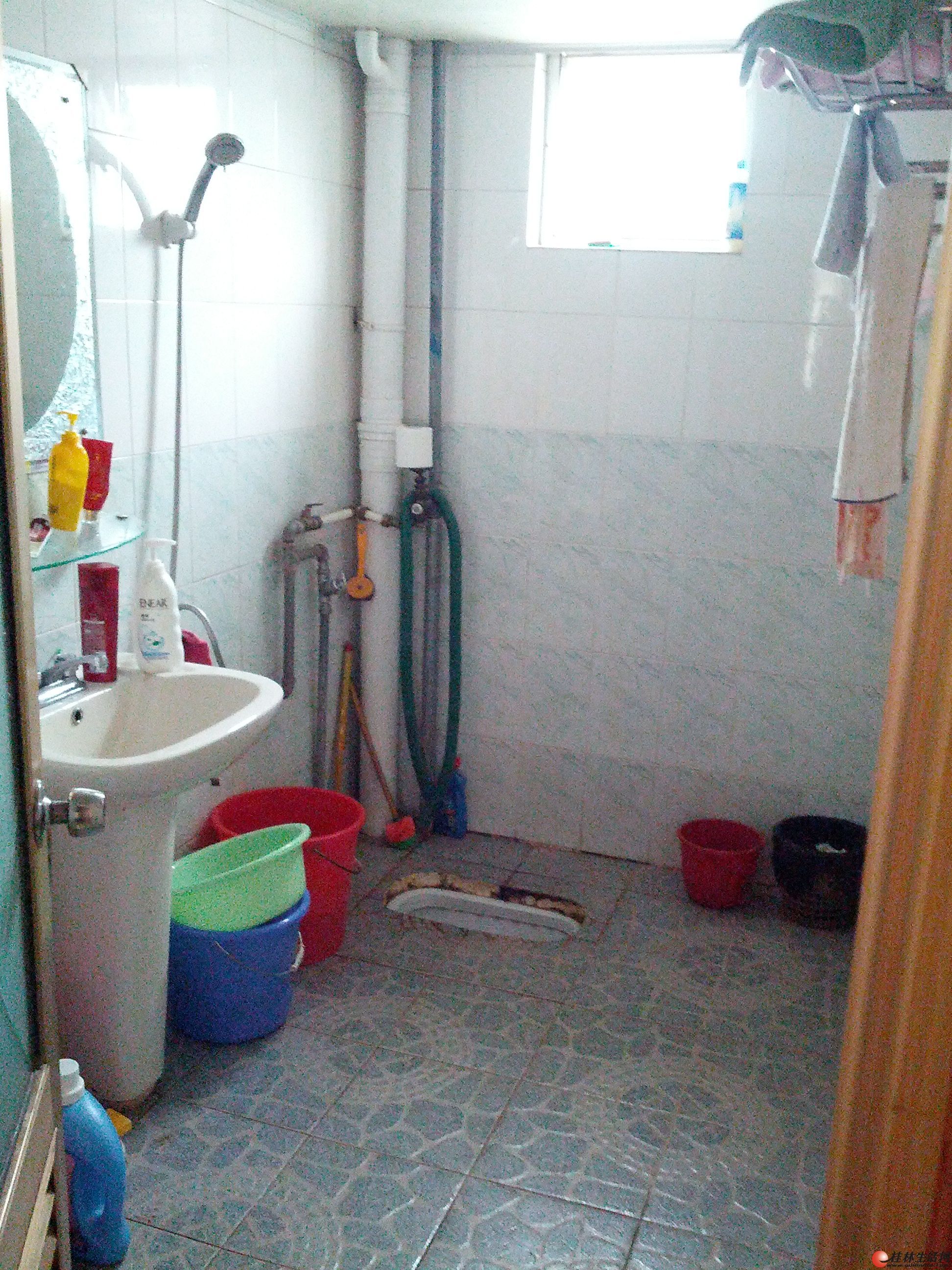 七星区奇峰小筑 82平3房 一梯三户 唯一住房 税