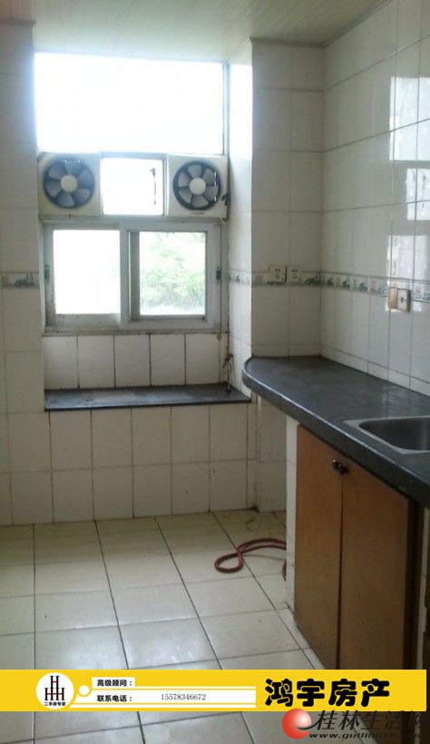 三里店区四建宿舍 120平米 76万 免营业税 送杂