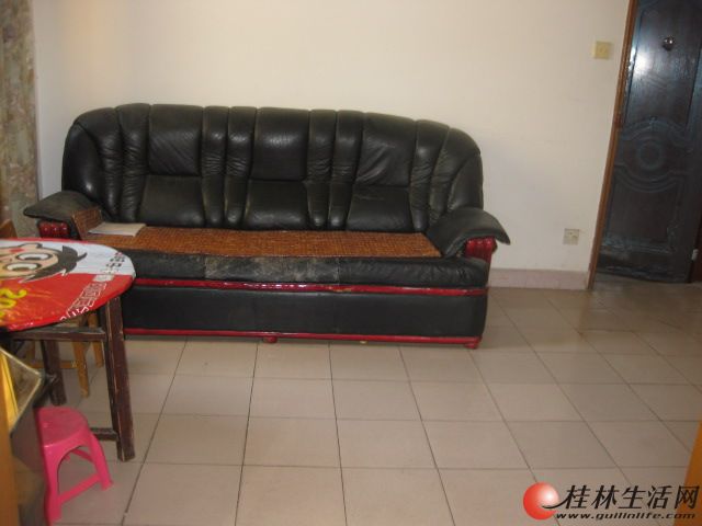 九岗岭小区5楼3房1厅90平米中装修家电齐全1