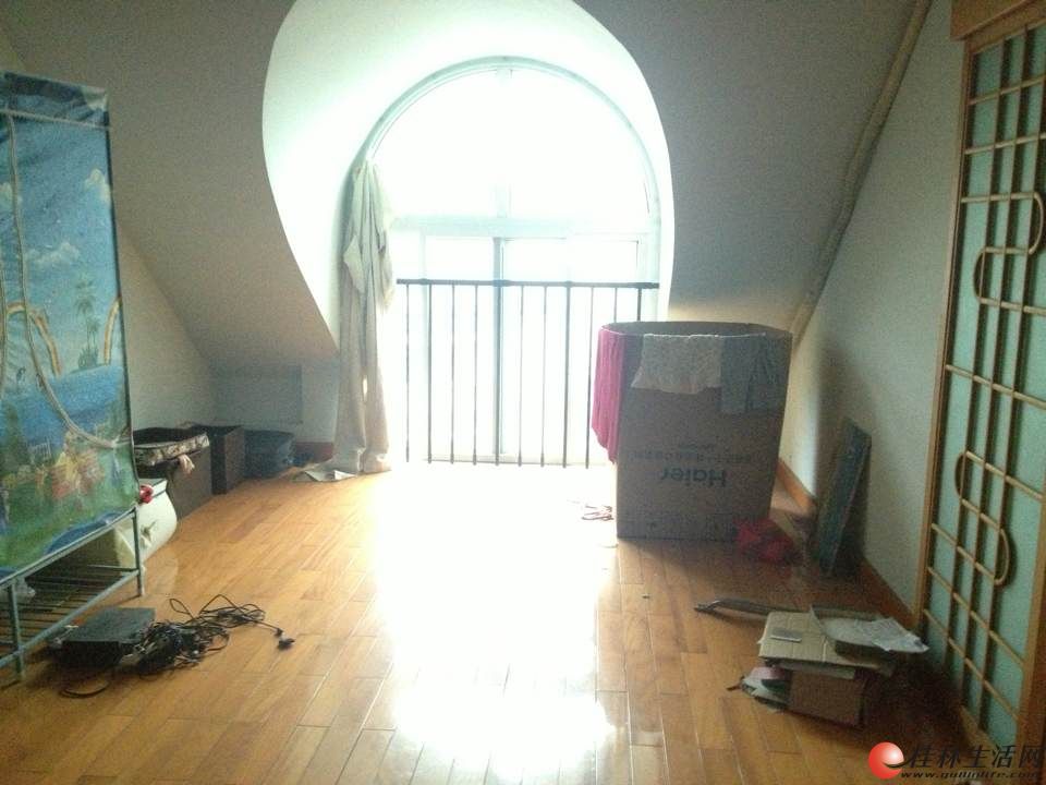 @澳洲花园 精装复式楼87平米实用面积140平