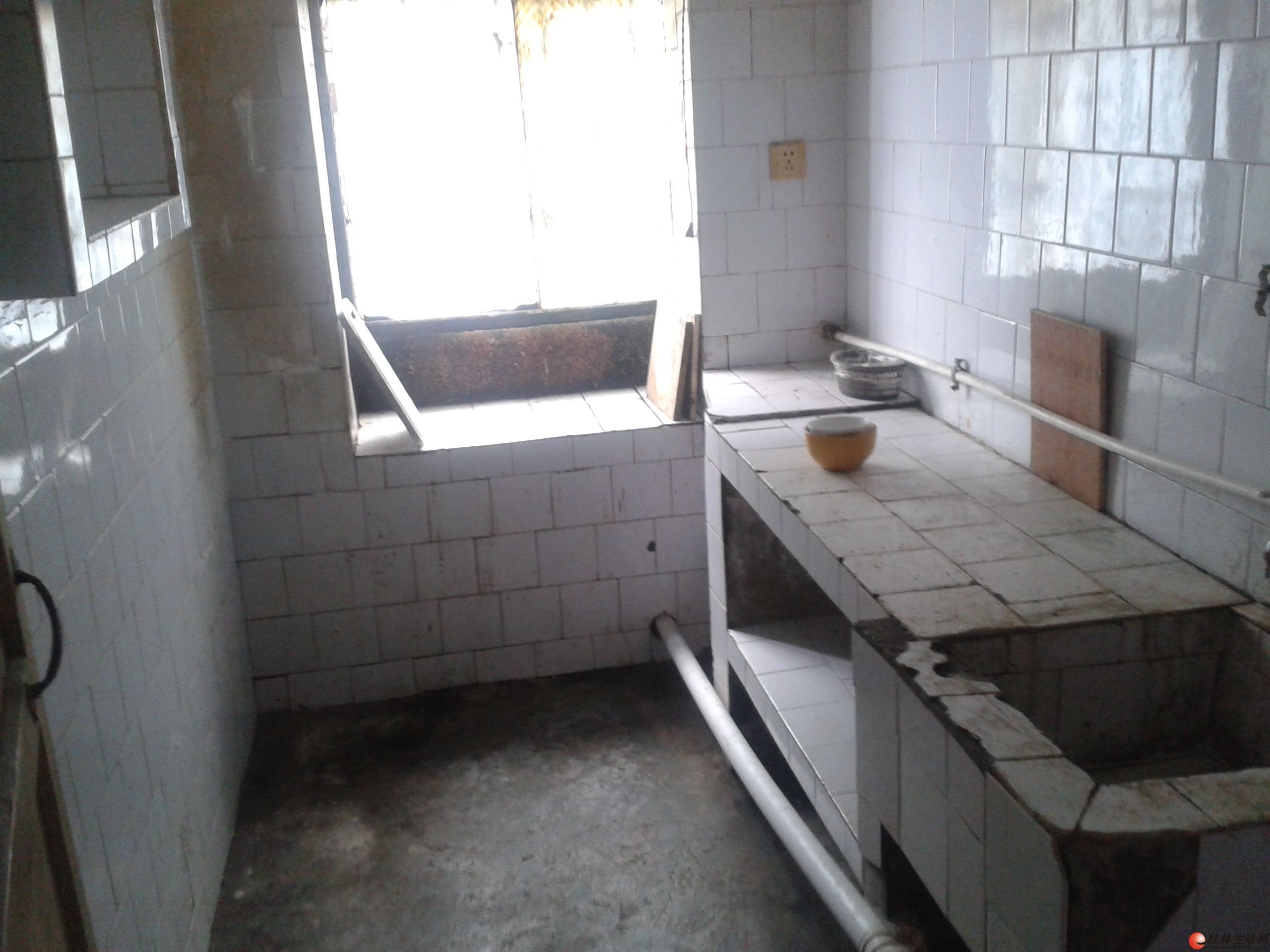 SS惊喜 惊喜 不买回后悔 沃尔玛旁 稀缺2室 68