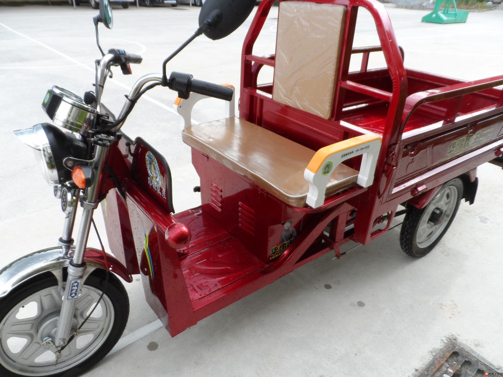 立马电动三轮车质量怎么样排名第一 20140909062528572.jpg