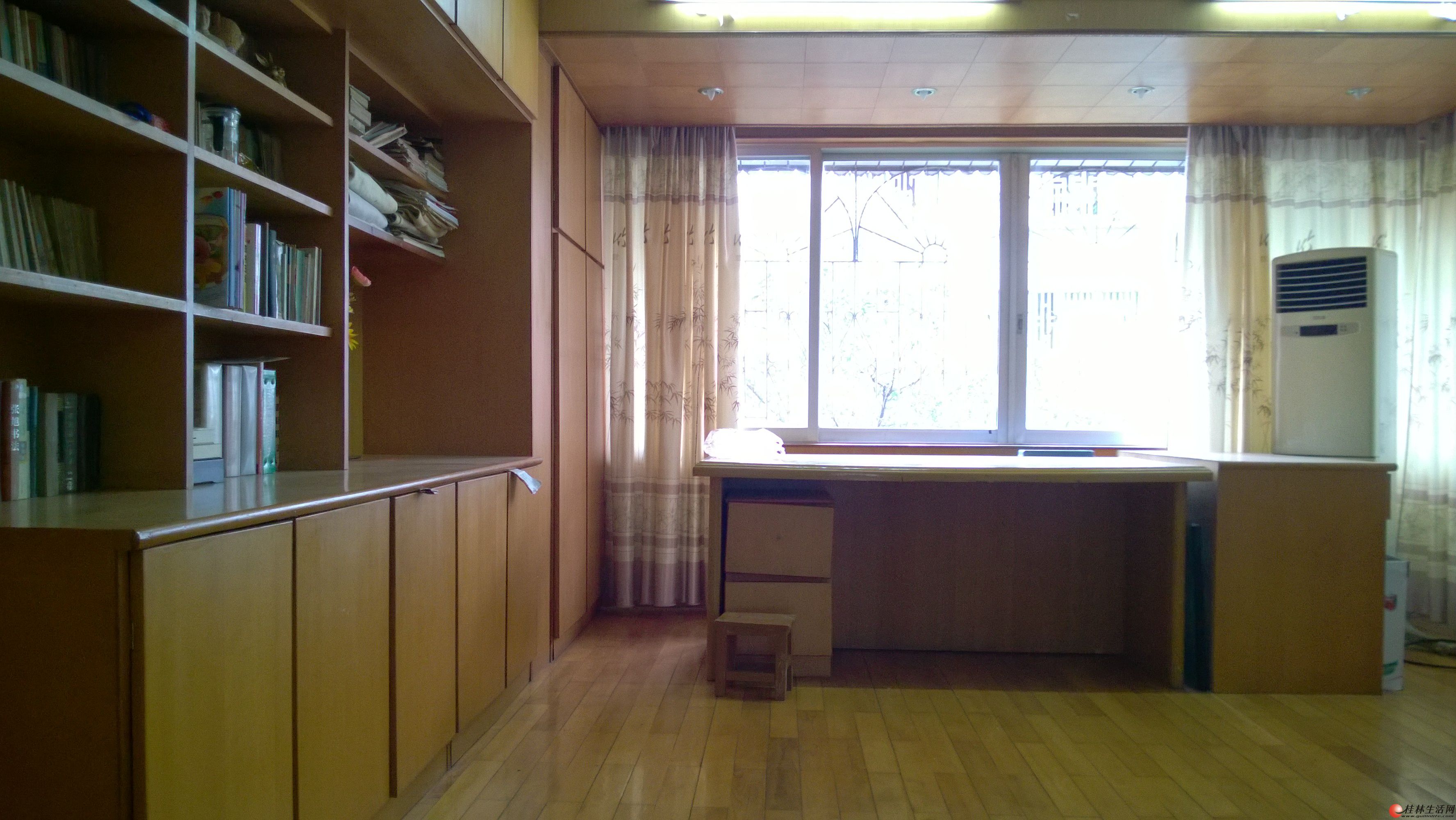 美食城,门对门二套一房一厅一卫,房主出售无中