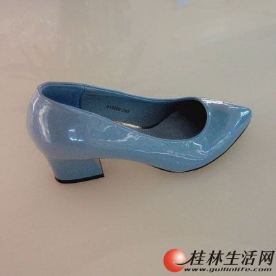 茵斯帕2014秋季新款尖头中跟粗跟方跟舒适女鞋蓝色单鞋 高清图片