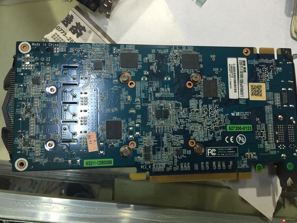 影驰gtx660黑将 2gd5,几十片每张450元,鲁大师六万八左右.