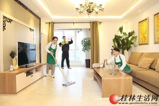 桂林专业蜘蛛人 空调清洗 安装玻璃 玻璃打胶 家