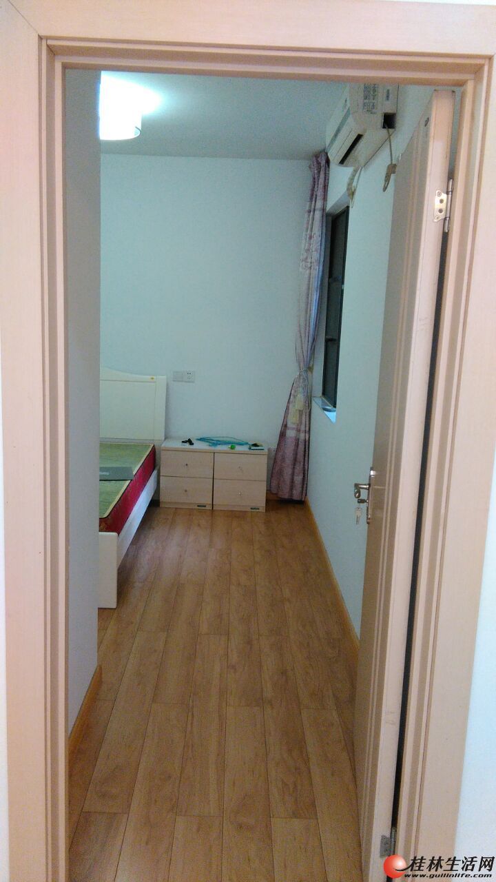 精装修墙纸怎么撕 20180224031408394.jpg