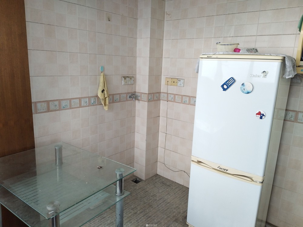 带车位带家电家具拎包入住安新丹麦上海路民尼克优南区家具图片