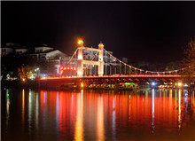 红桥夜景