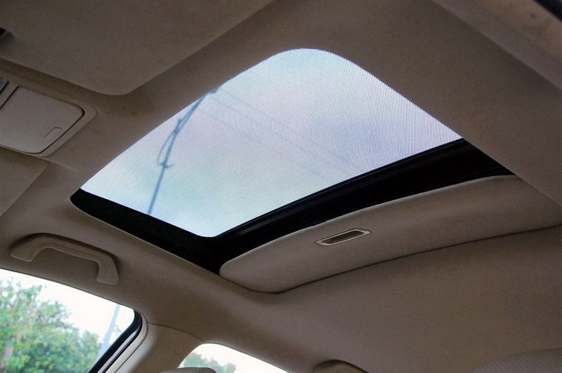 比亚迪G6 天窗 - 桂林市乐丰汽车贸易有限公司