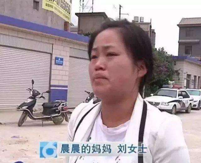 2岁男童教室拉了3次大便后身亡! 家长从监控视频看到了什么?