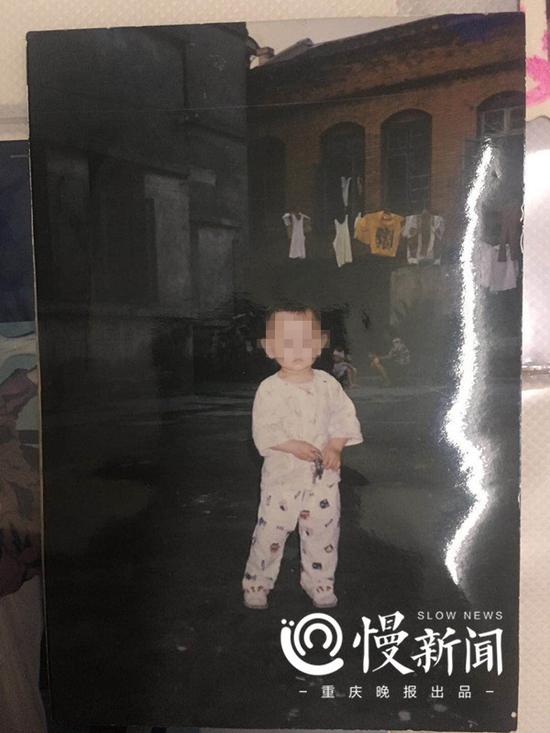刘金心小时候的照片,外婆保存了26年。