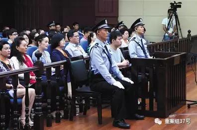 ▲2017年6月23日,山东高院二审改判于欢有期徒刑五年。新华社发