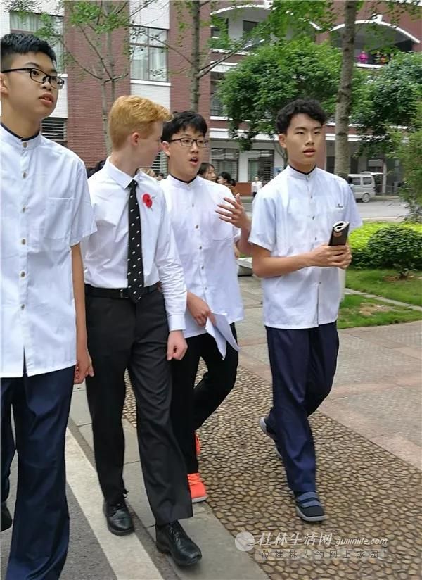 中山中学接待新西兰霍克湾青少年音乐交流团来访