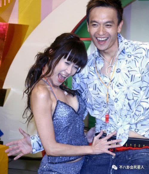 而罗霈颖出道多年依旧脾气火爆,在圈中地位逐渐上升到"大姐大"之类