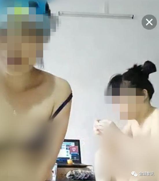 \