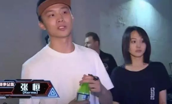 郑爽新男友张恒大方承认恋情,这波操作还挺可爱的嘛