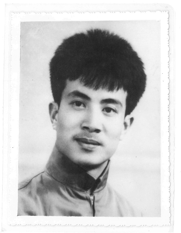 曾在特殊时期为越南人理发的桂林帅小伙