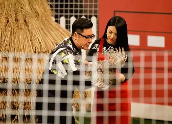 出个绯闻还要老婆帮忙灭火,王岳伦这辈子真被李湘吃得死死的……