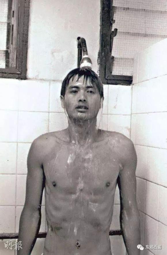 需要怎样一枚大长腿帅哥,才能通杀60后和00后?