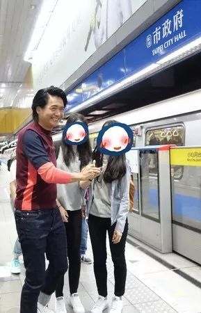 虽然不是每个人都像发哥,但翟天临对网友摆脸色真的好吗?