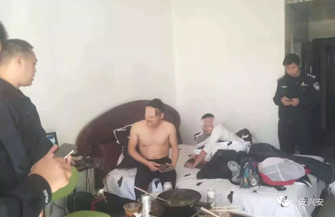 \