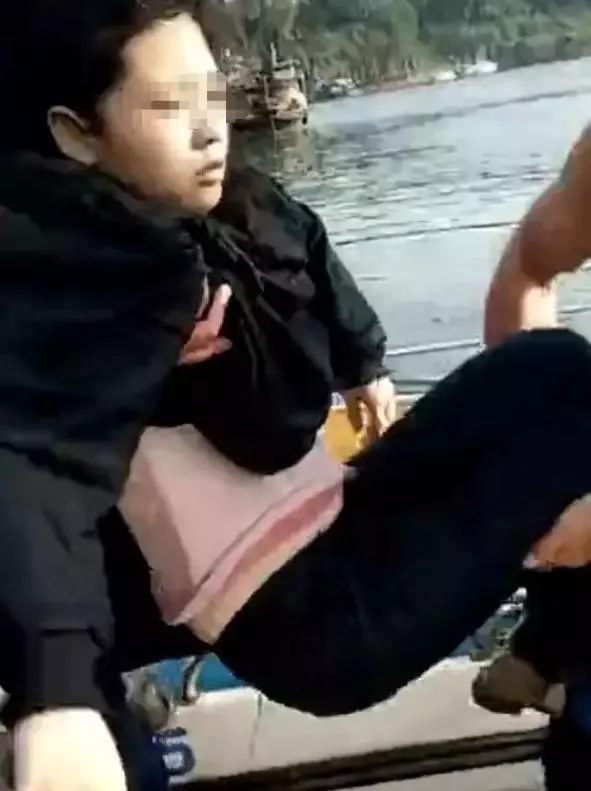 \