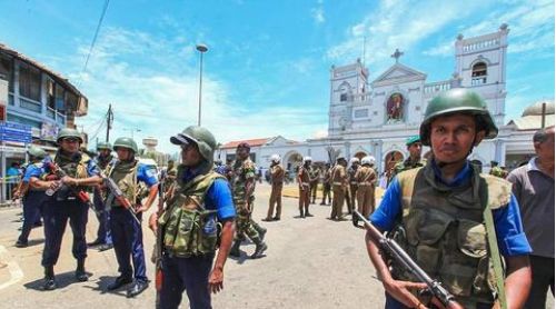 斯里兰卡再发三起爆炸:嫌犯与军队交火,随后自