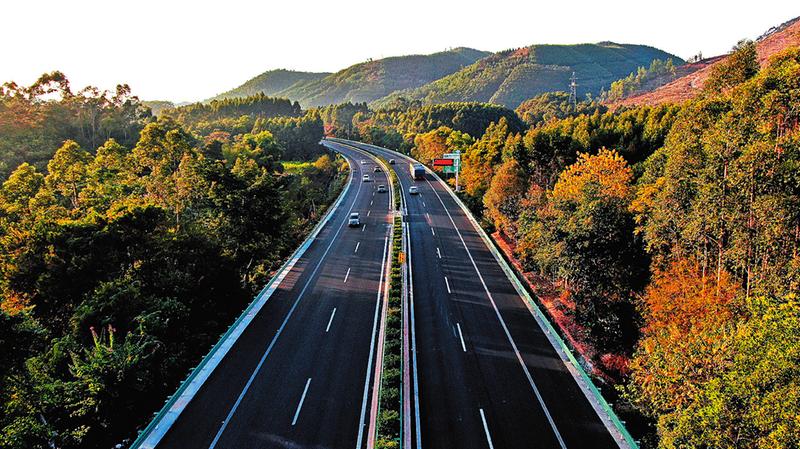 南宁绕城高速玉洞至安吉段改造完成通车