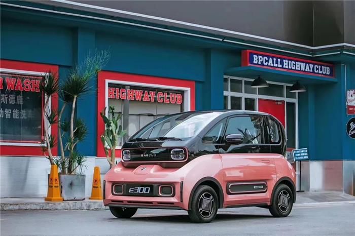 新宝骏E300上市，坚持微型电动路线再升级