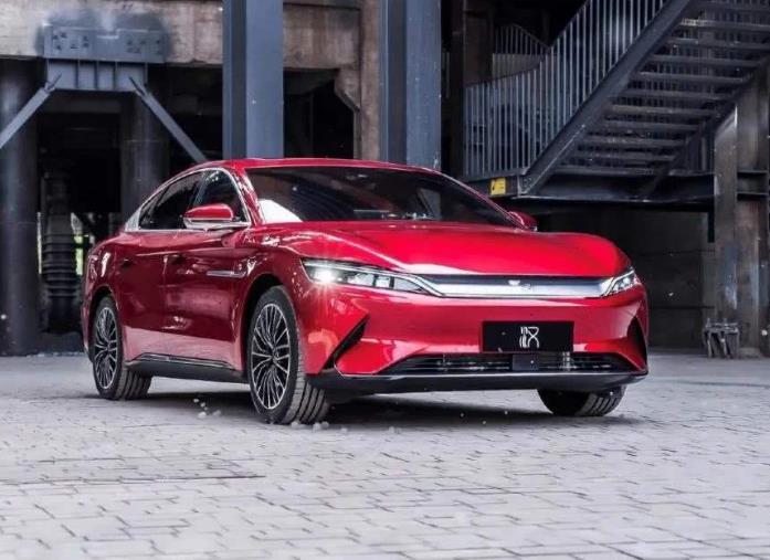 上市首月 比亚迪汉销量超红旗H7 成最畅销自主品牌中大型车