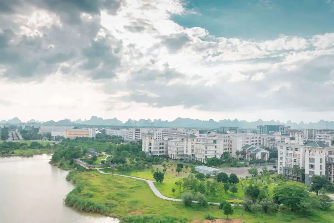 广西师范大学,有点牛!