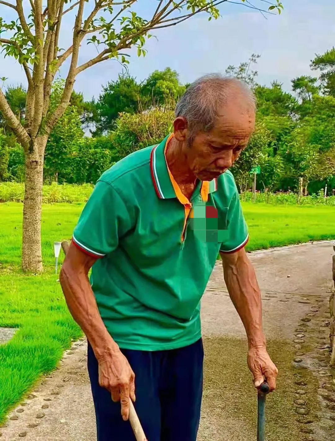 看到这位桂林老人,请马上报警!