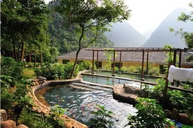 住进这三个网红度假区,我才体会到桂林的山水,既养眼