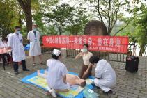 灵川县人民医院开展心肺复苏健康宣教活动