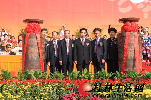 农民伯伯乡下妹_2001年农民纯收入(3)