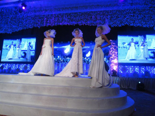 看婚展,有窍门(图) - 专题信息 - 桂林生活网新闻中心