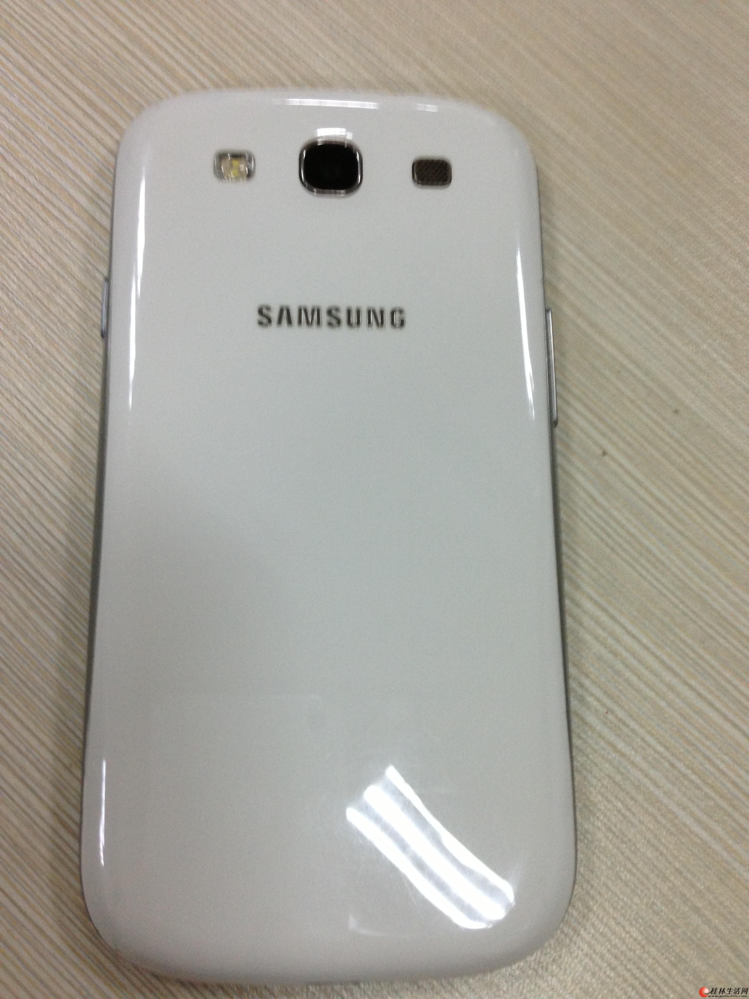 [出售] 忍痛出售9成新三星盖世3白色手机 加入收藏