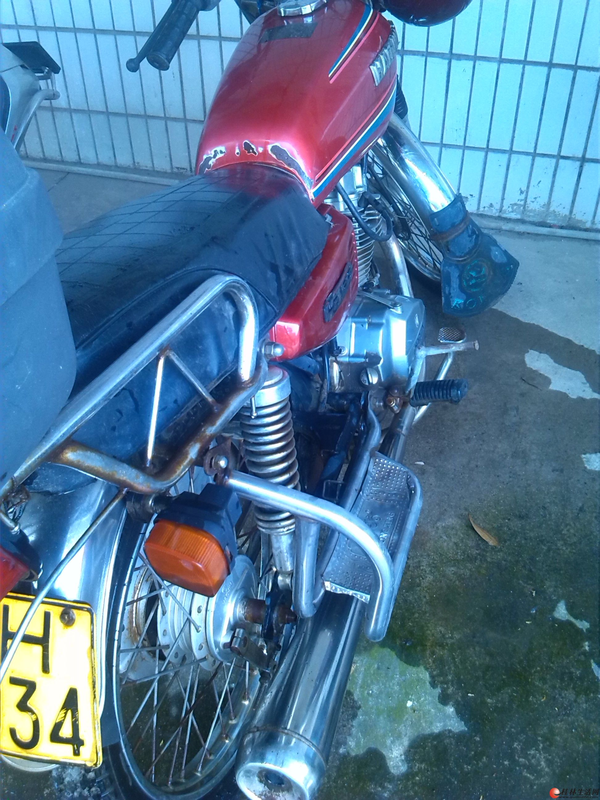 国产豪进125档位摩托车