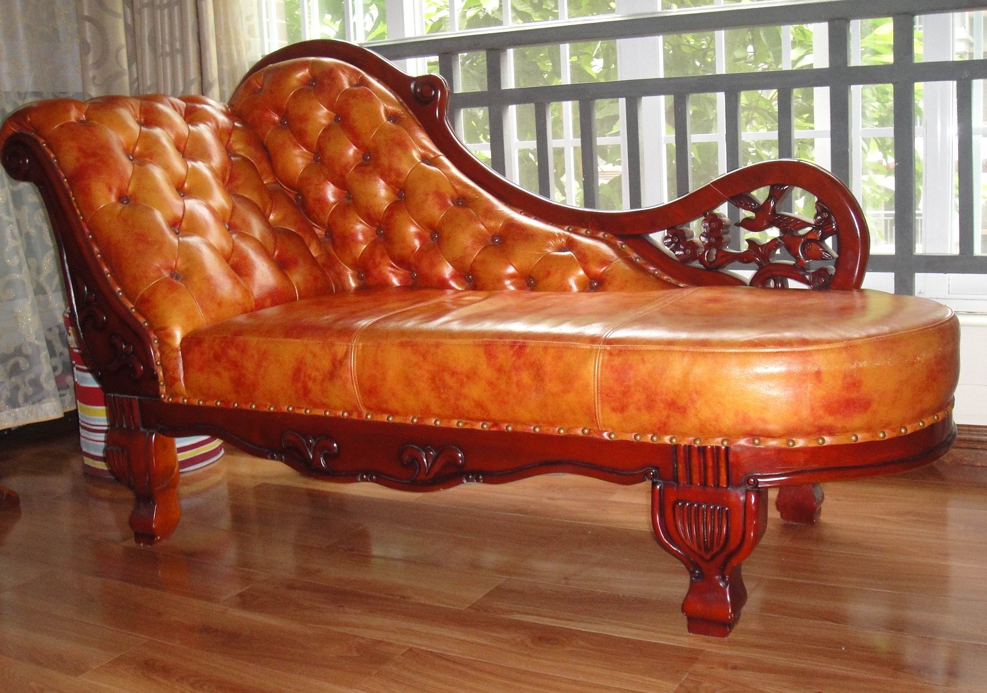 实木真皮休闲贵妃椅转让