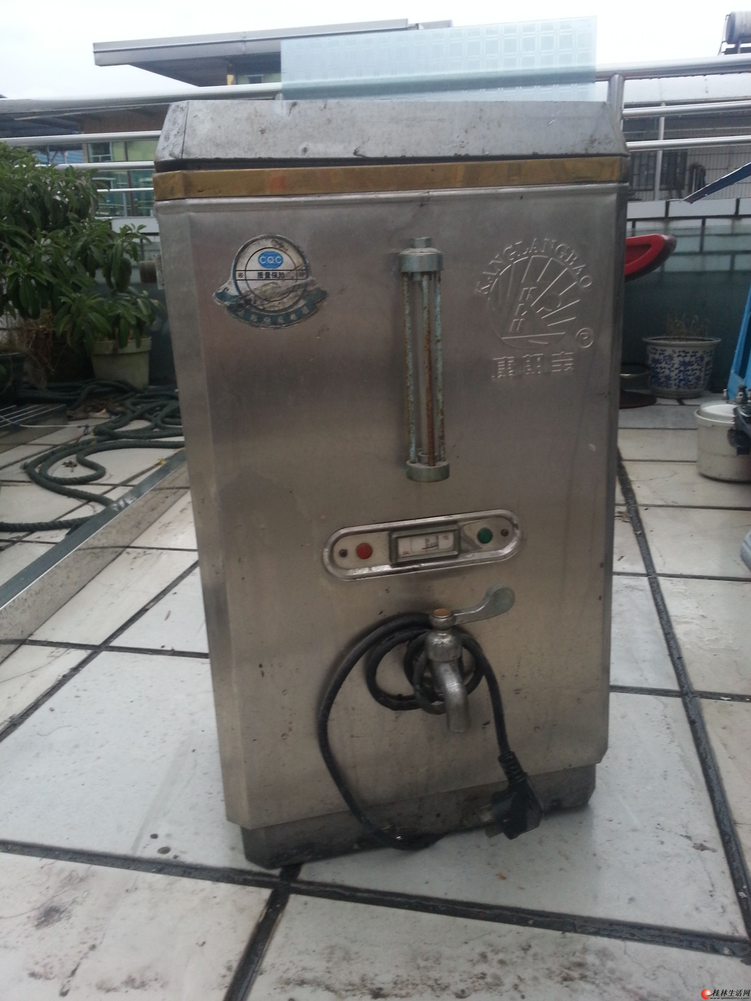 自动电加热饮用开水器