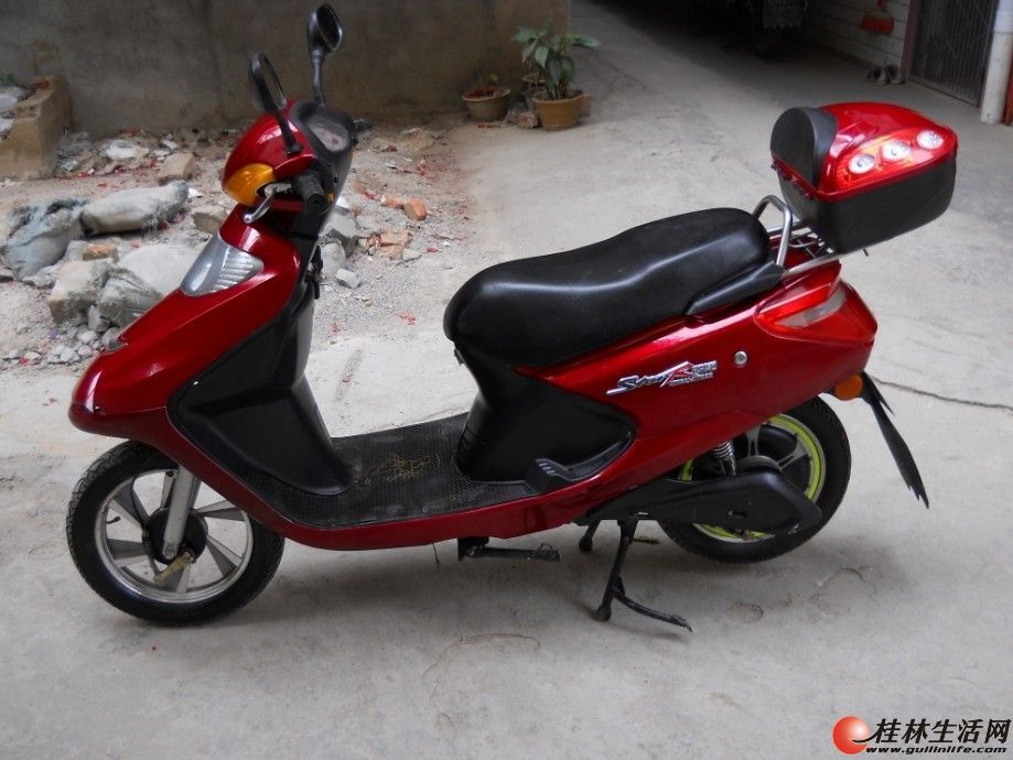 电动车 > 详细信息                6个月的轻骑铃木王便宜卖了,1年 