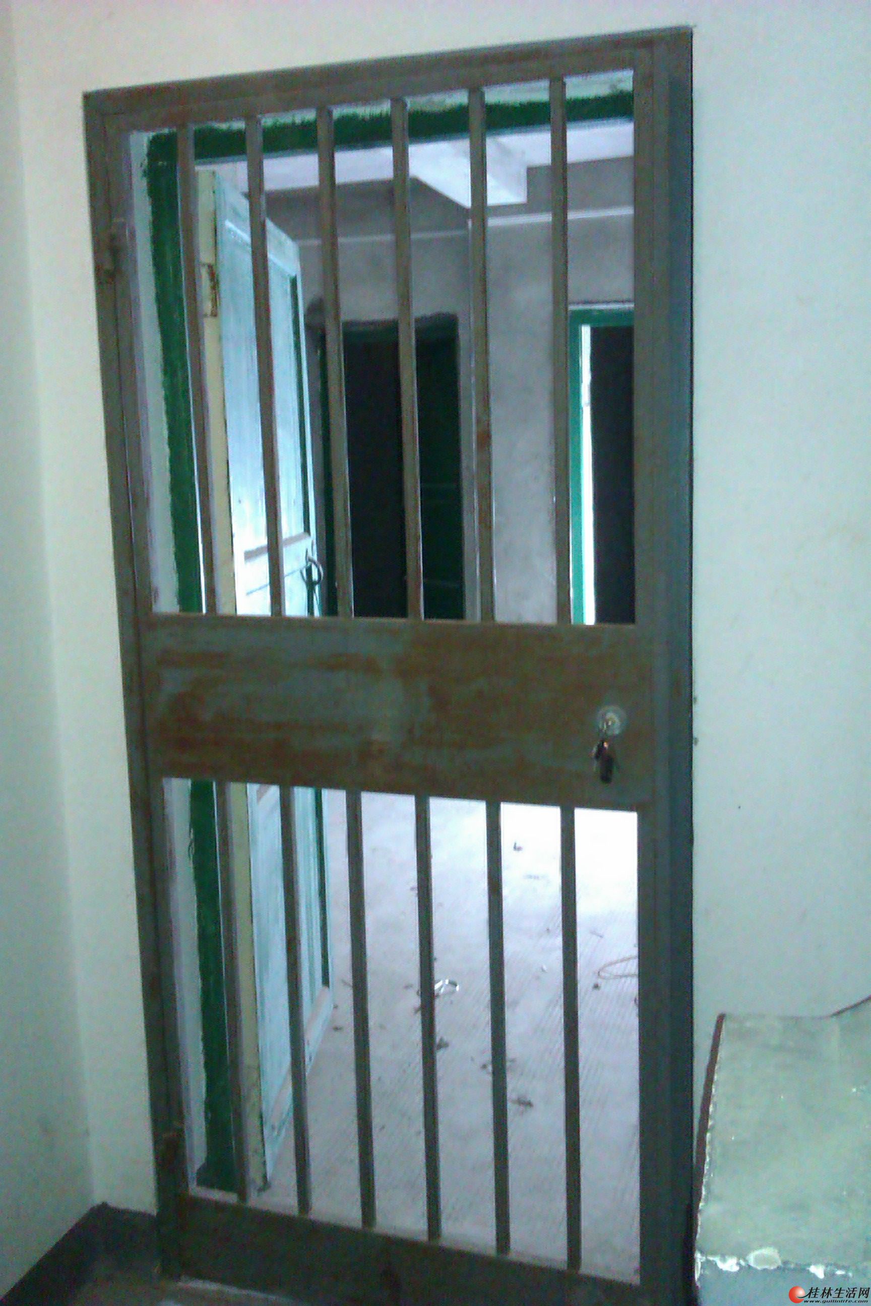 塑钢窗 铁门 木门有要的请电