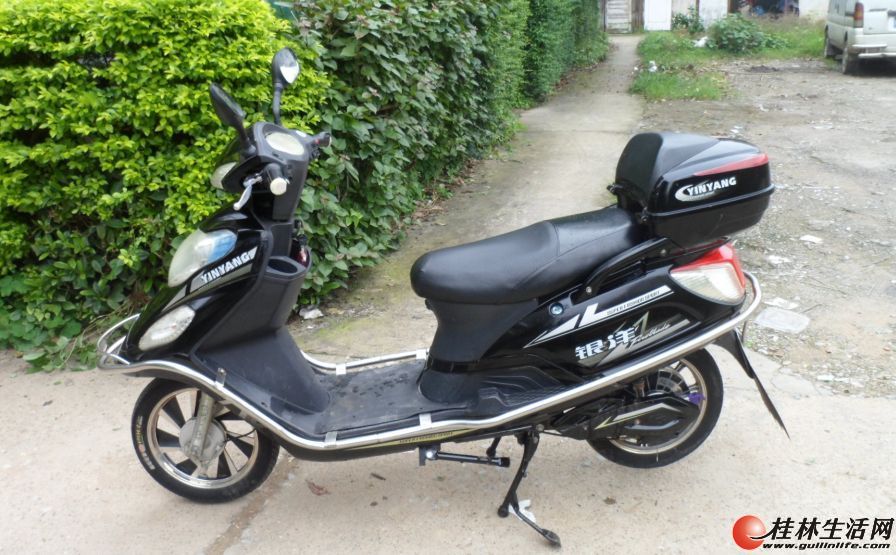 自用名牌的名牌9成新黑色银洋电动车急售图片就是本车照片牌