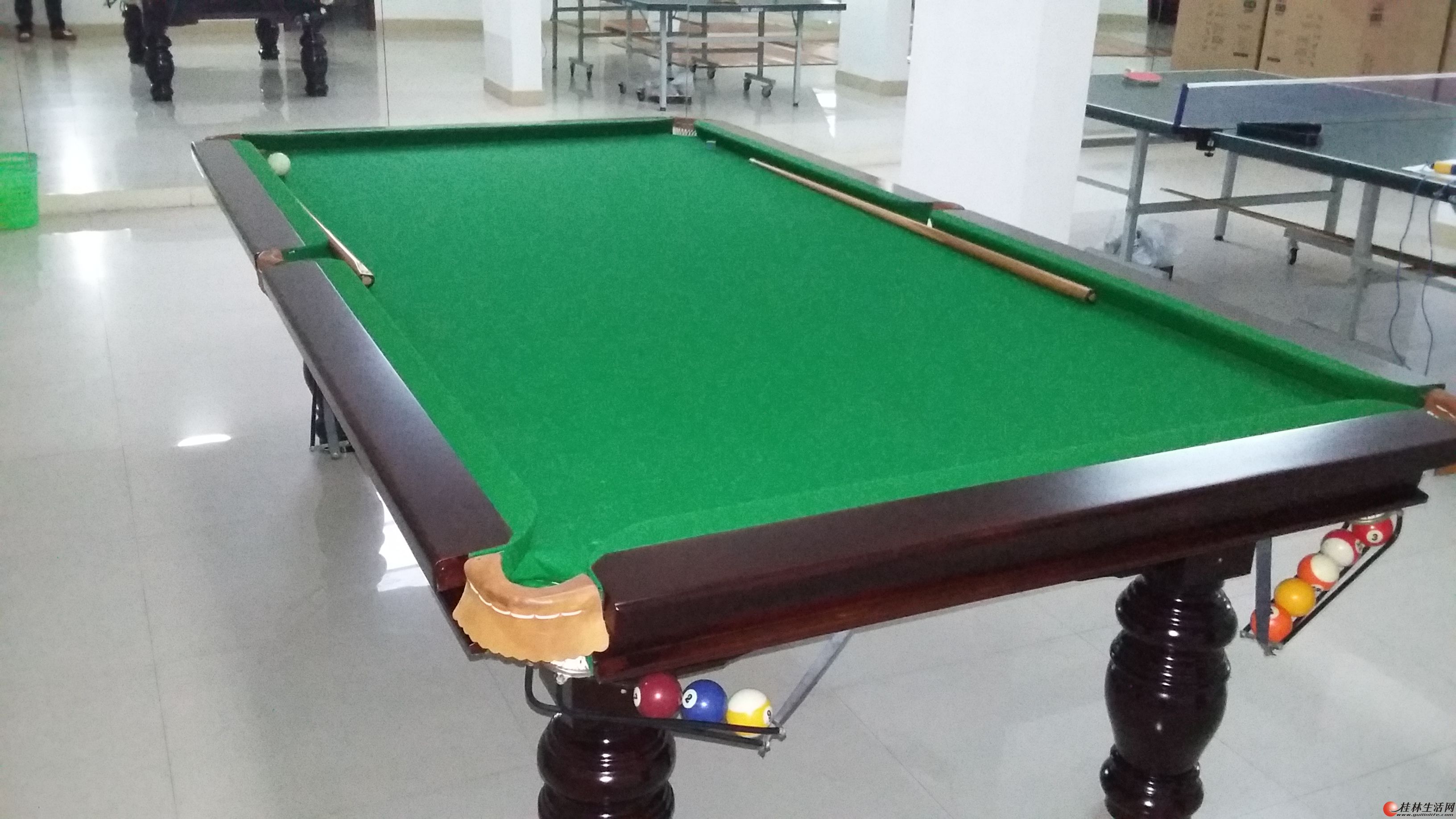 特价-美式豪华台球桌