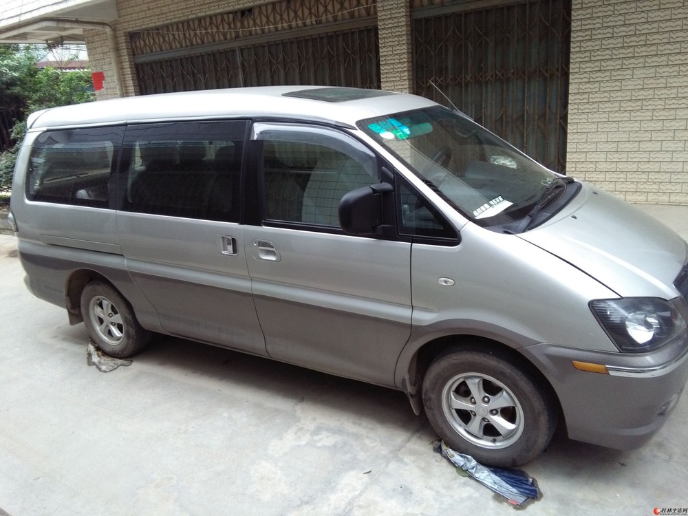 出售11座面包车 东风风行